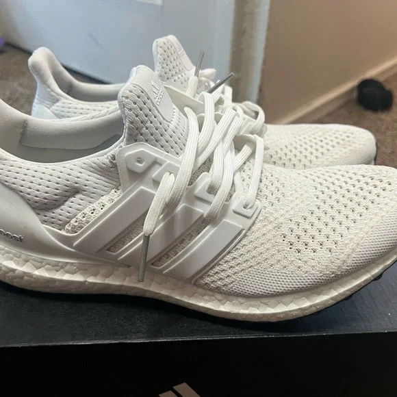 Adidas UltraBoost 1.0 “Core White” (2015) - Picture 3 of 8